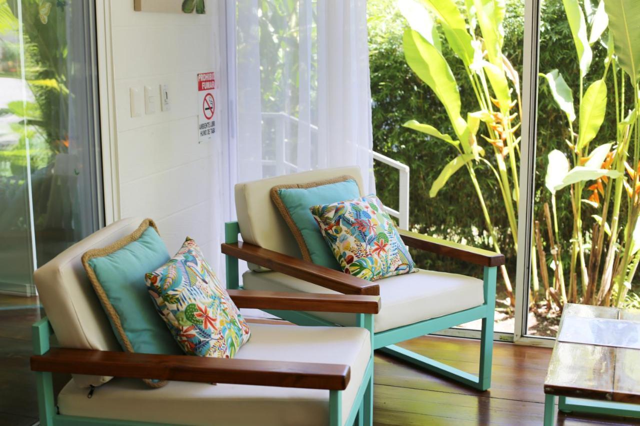 Casa Blanca Villas Ojochal Esterno foto
