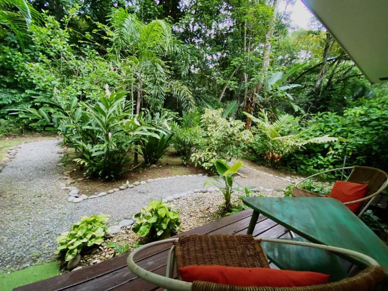 Casa Blanca Villas Ojochal Esterno foto