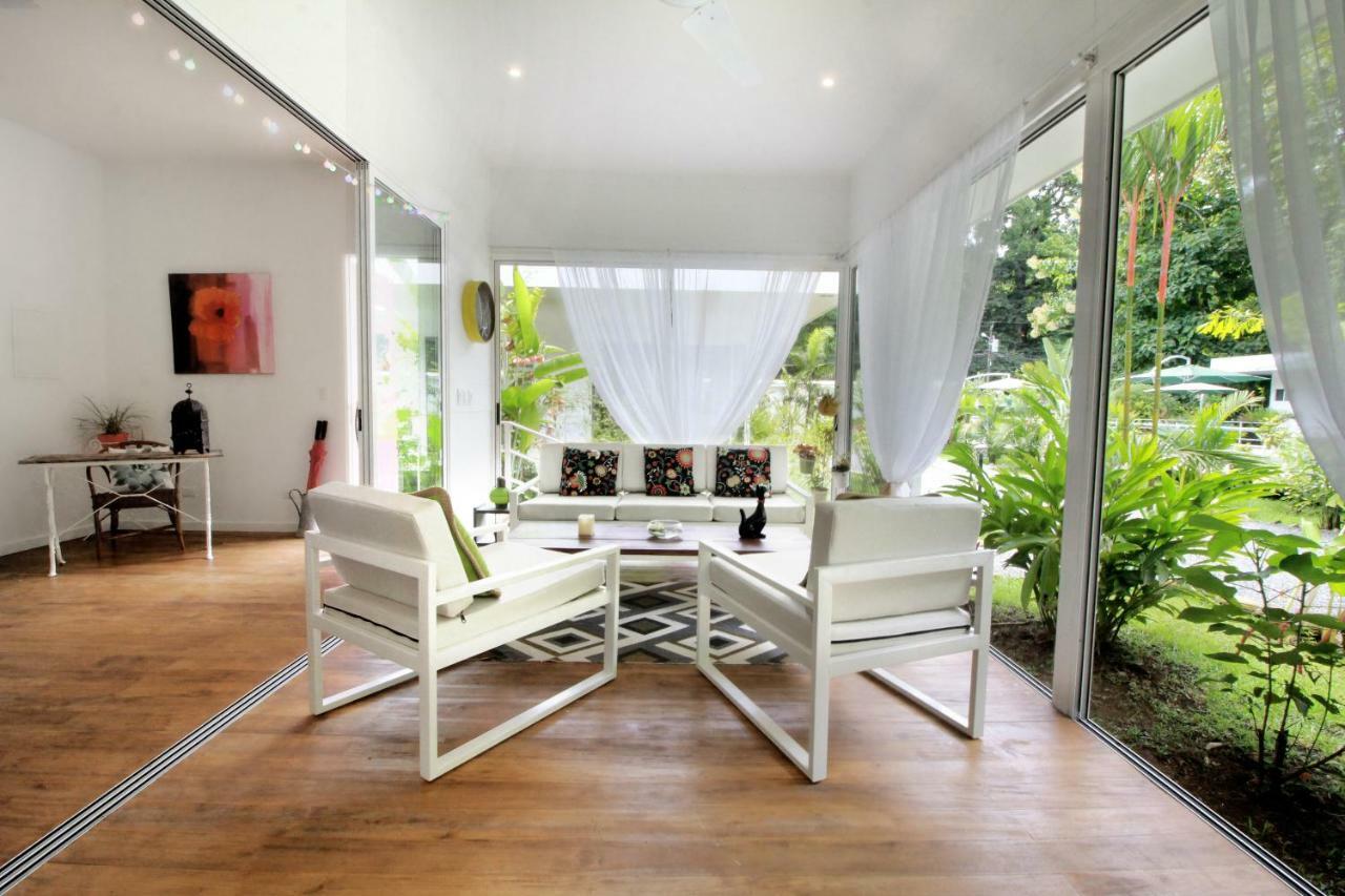 Casa Blanca Villas Ojochal Esterno foto