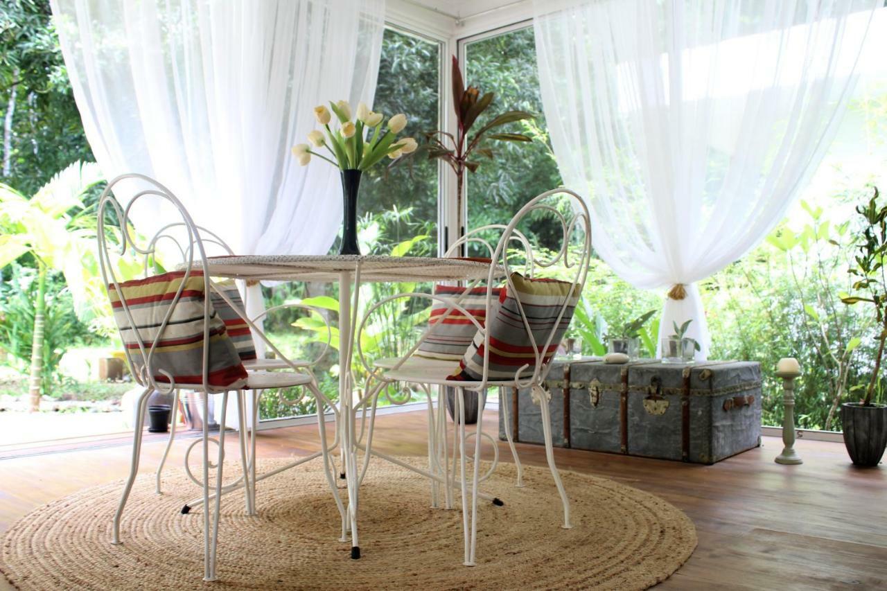 Casa Blanca Villas Ojochal Esterno foto